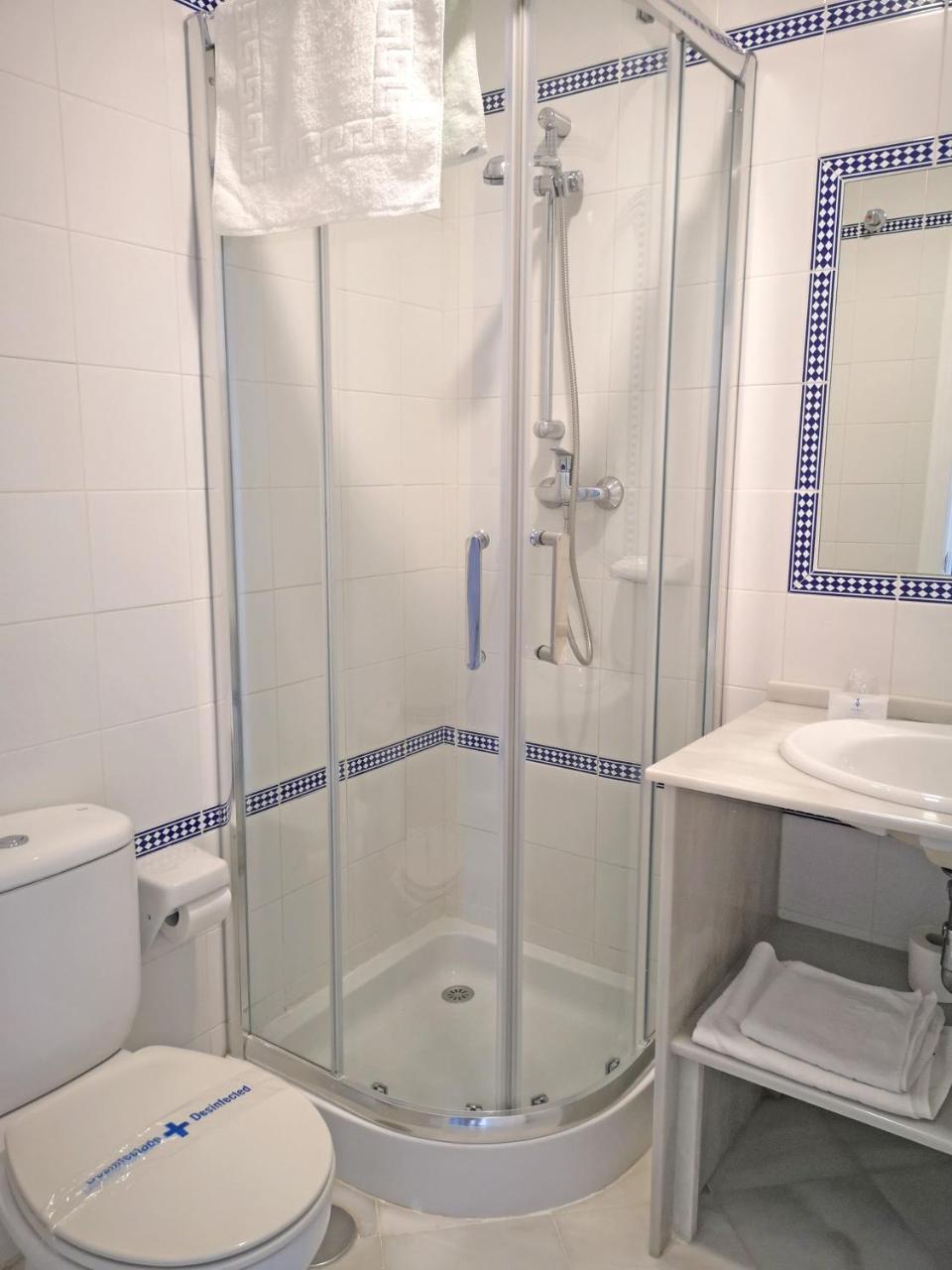 Hostal Bodega Кониль-де-ла-Фронтера Экстерьер фото