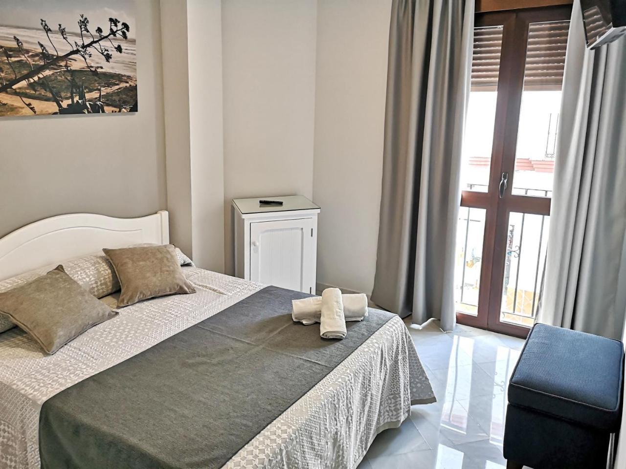 Hostal Bodega Кониль-де-ла-Фронтера Экстерьер фото
