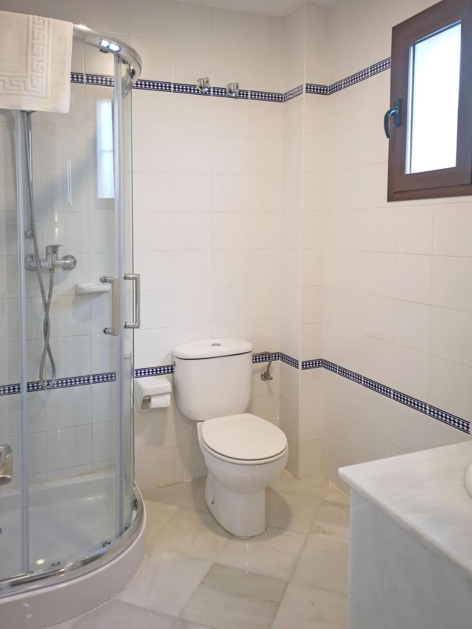 Hostal Bodega Кониль-де-ла-Фронтера Экстерьер фото